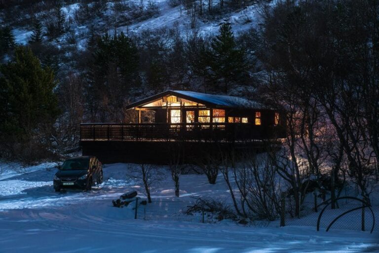 Belle cabane près du Blue Lagoon