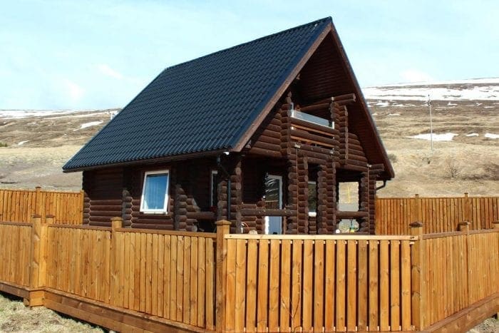 Akureyri Log Cottage