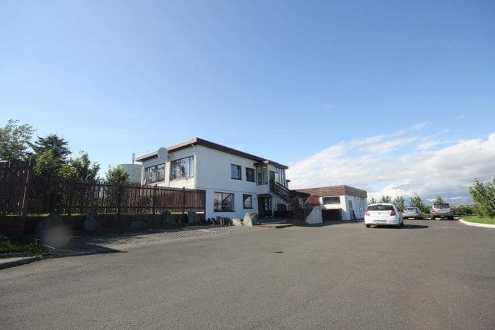 House on the Hill Apartment