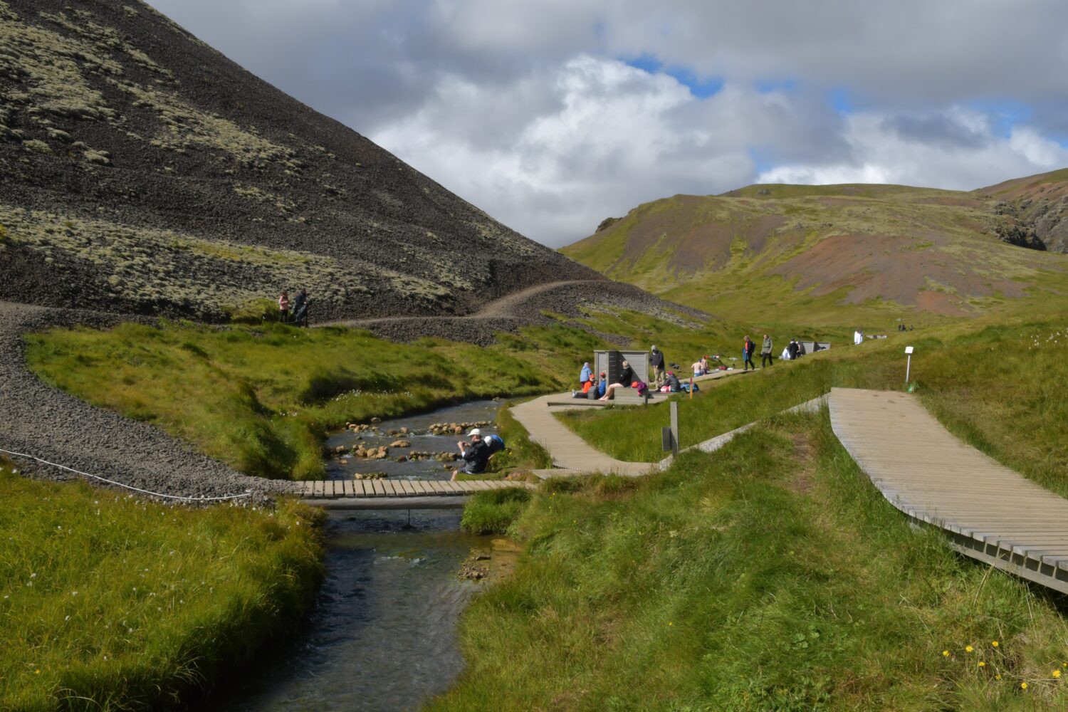 Hike to Reykjadalur Geothermal Valley & Kleifarvatn Tour | Reykjavik ...