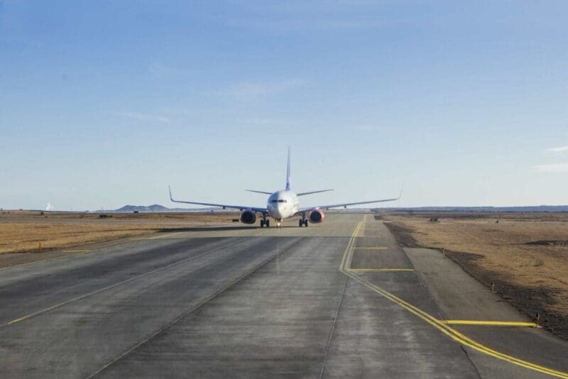 Private Transfer From Reykjavik To Keflavik Airport