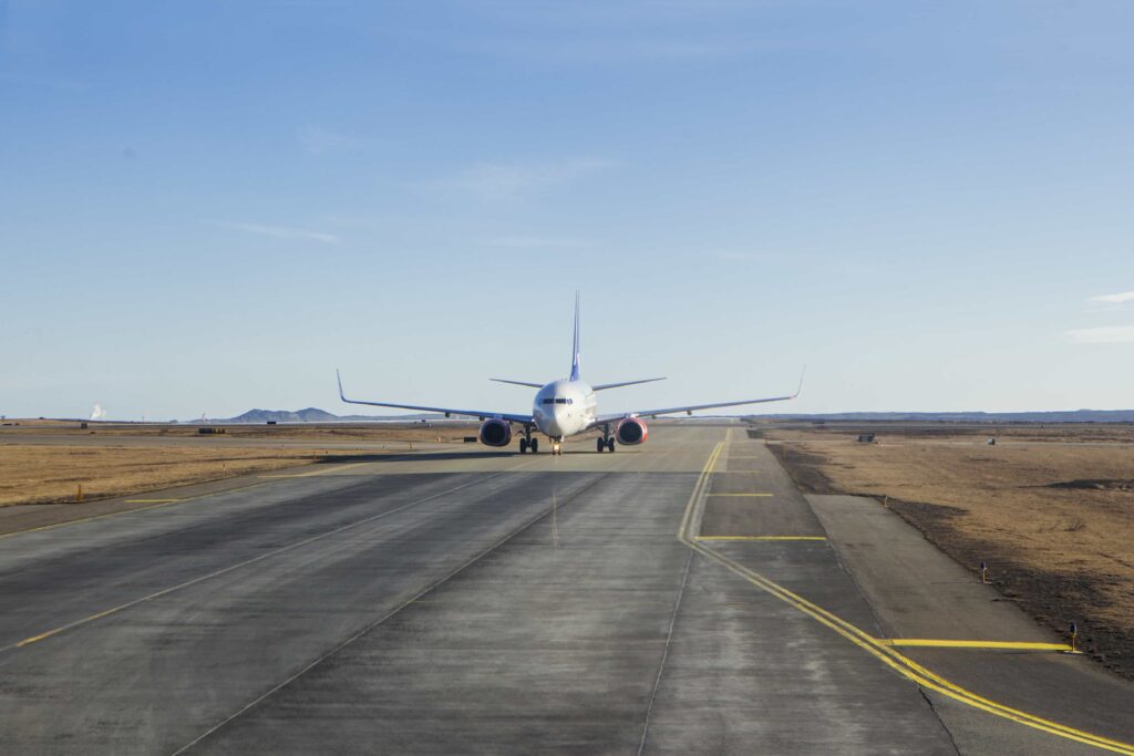Private Transfer From Reykjavik To Keflavik Airport