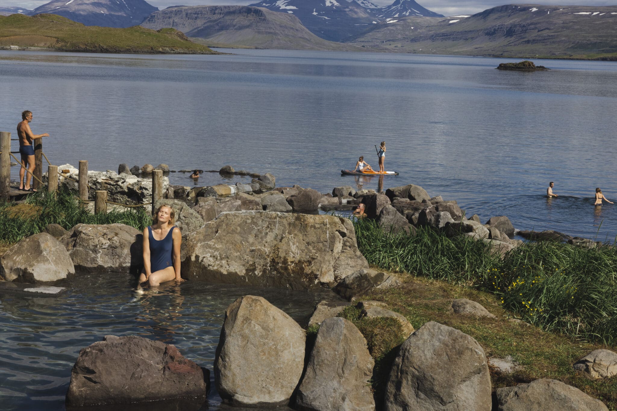 Private Esja Hike & Hvammsvik Hot Springs