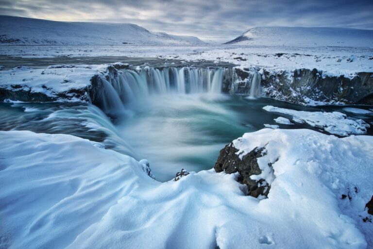 6 Tage Rund um Island Winter-Minibustour