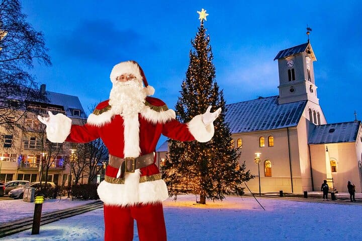 Christmas Golden Circle with Santa and Hot Chocolate.