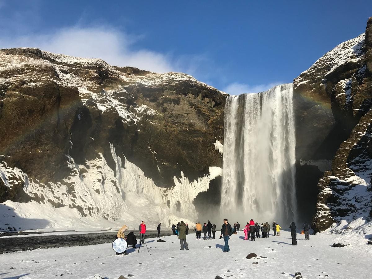 Chinese Tour 2 Day Winter South Coast: Glacier Lagoon, Diamond Beach, Waterfalls and Ice Cave