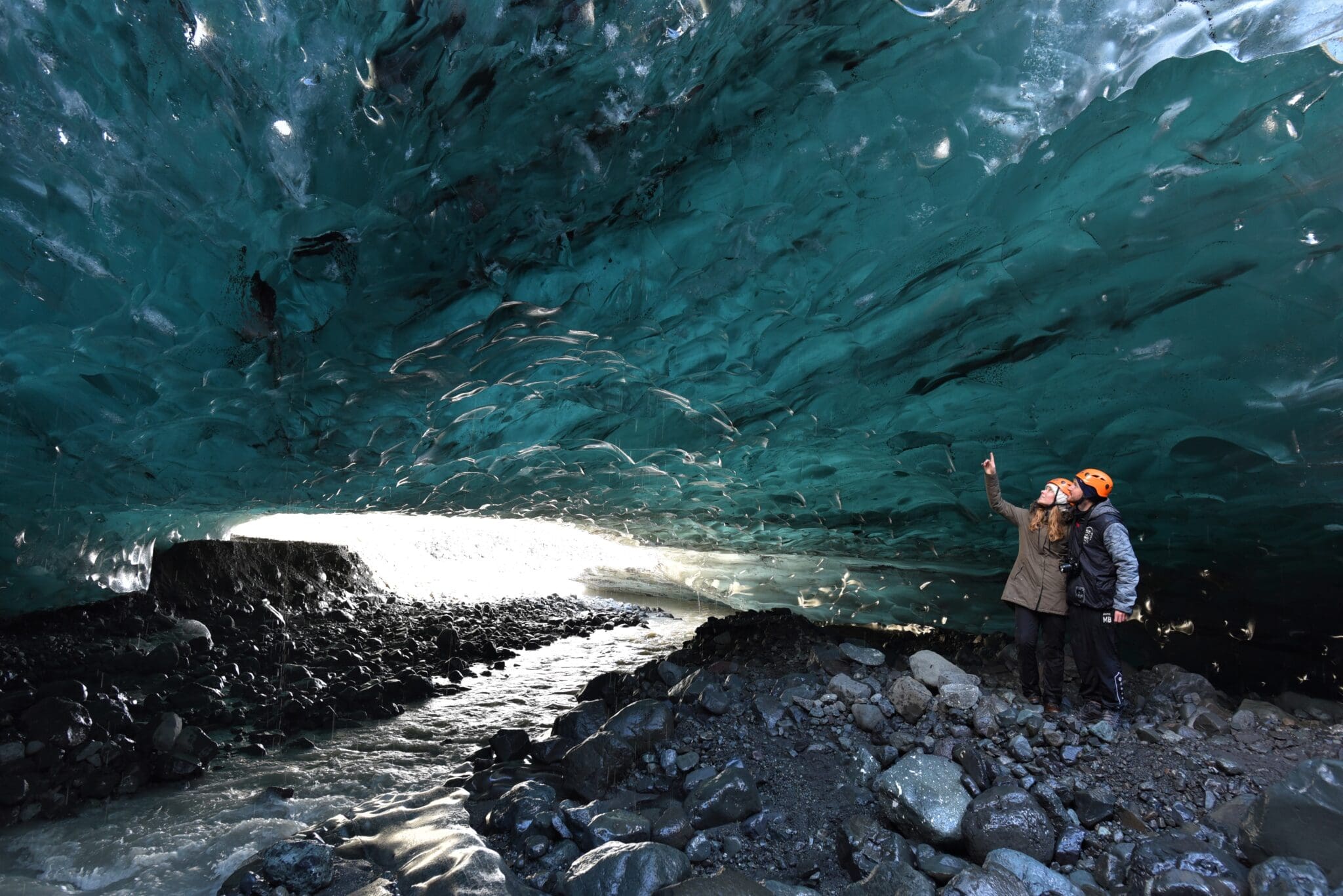 3 Day Minibus Tour: South Coast, Blue Ice Cave, Golden Circle & Northern Lights
