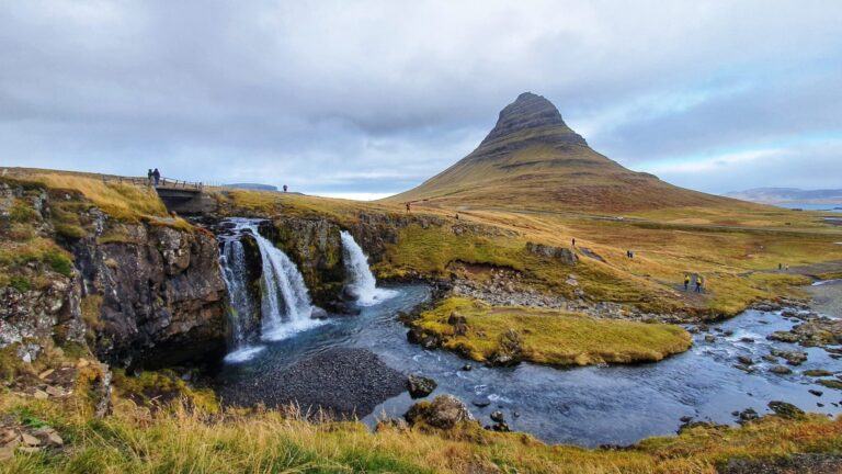 Depuis le port de Reykjavik : visite privée de Snaefellsness