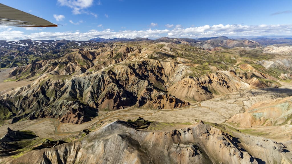 Grand Highlands – Landmannalaugar & South Iceland Highlights Airplane Tour from Reykjavík