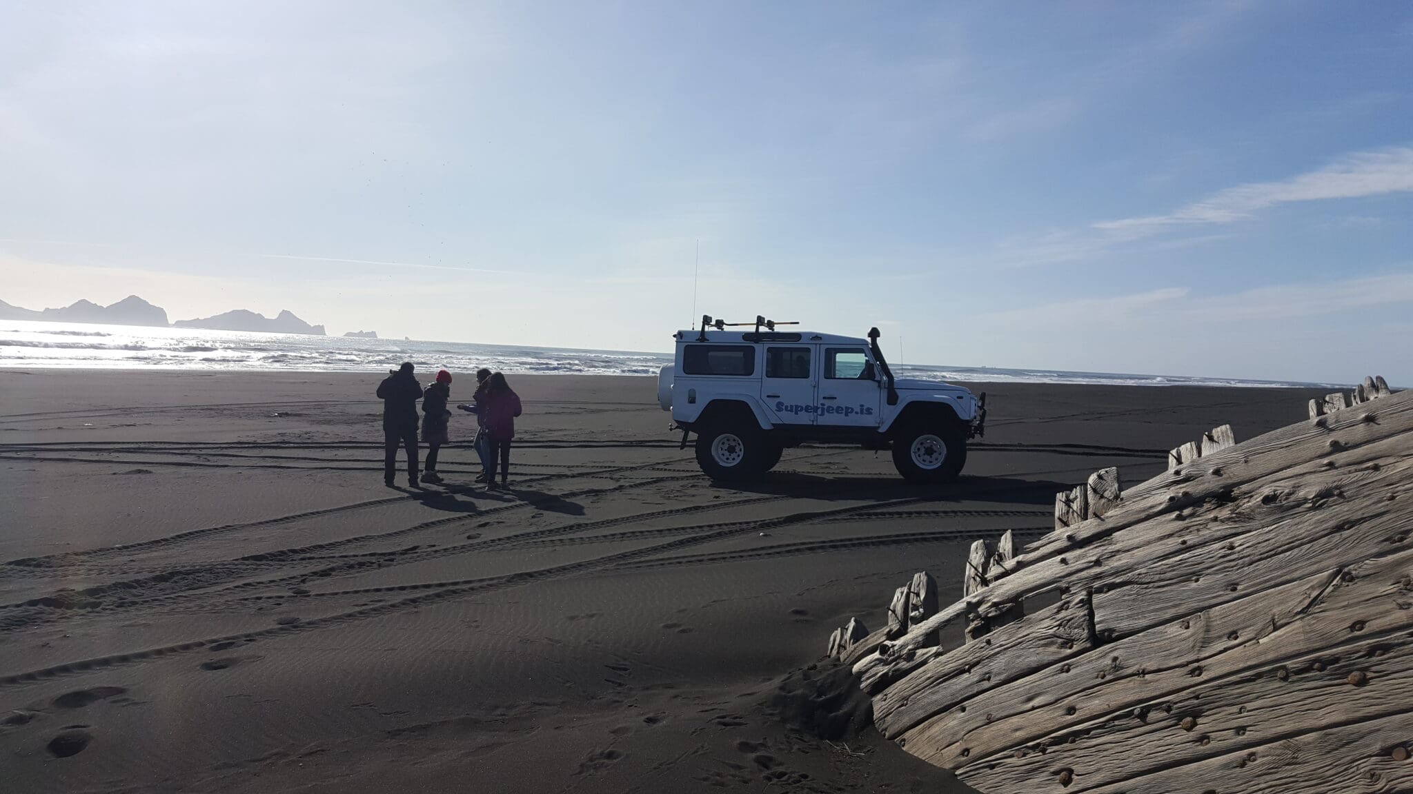 DT 302 Private Superjeep South Coast & Eyjafjallajökull Volcano Sights