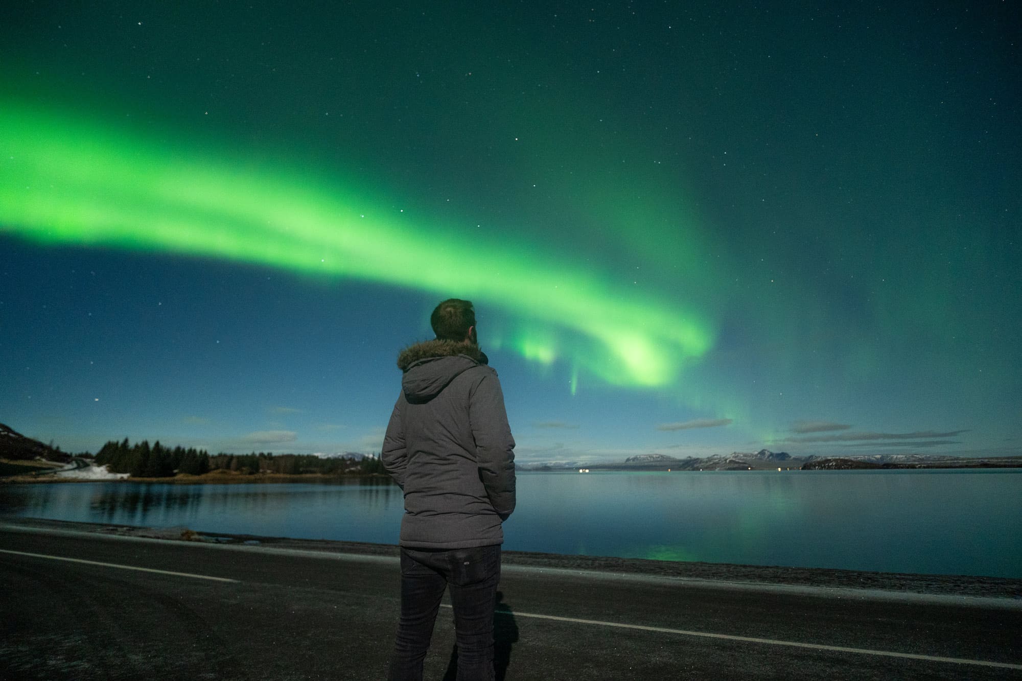 Northern Lights in 4×4 Super with Local Pastries, Hot Chocolate, and Photos