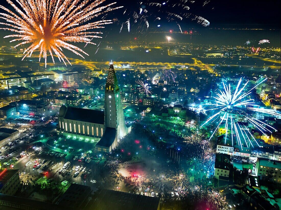 7-Day New Year’s Eve Adventure in Iceland // Women-only!