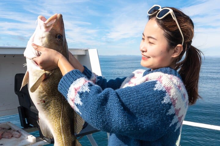 Reykjavik’s Finest Catch: Guided Sea Angling Tour for All Levels