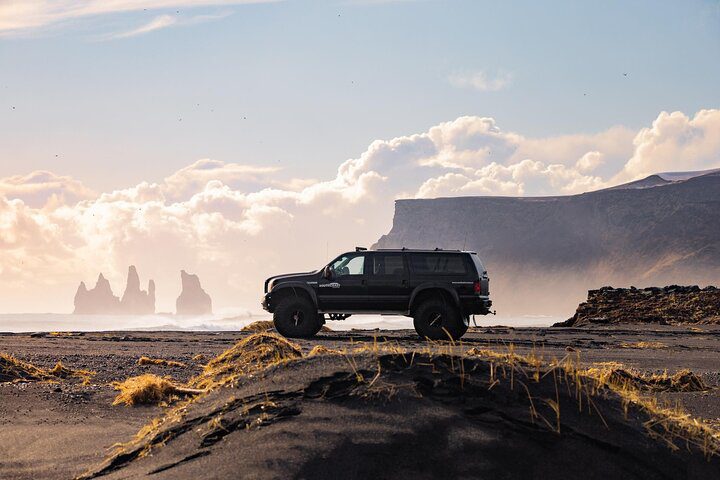 South Coast of Iceland – Discover Local Secrets