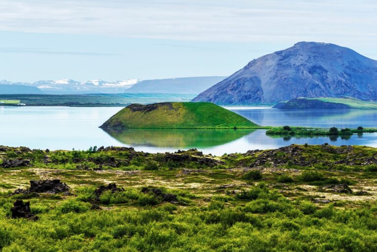 Myvatn, Wasserfall, heiße Quellen und Vulkane Tour ab Akureyri
