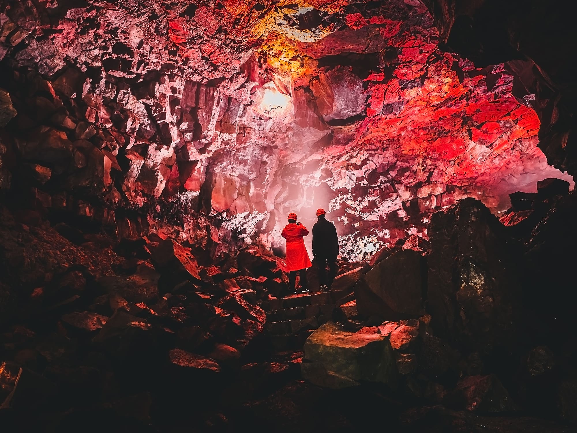 Private Luxury Jeep Tour – Reykjanes Peninsula and Northern Lights with Blue Lagoon and Lava Tunnel