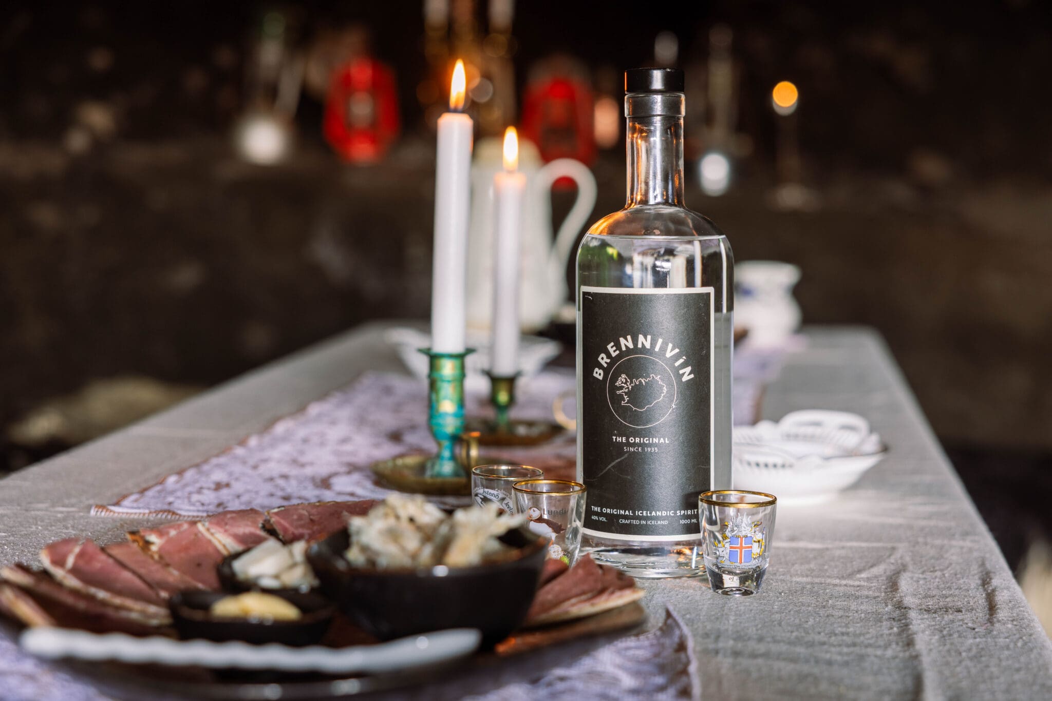 Private Cave Tour with Icelandic Food Tasting