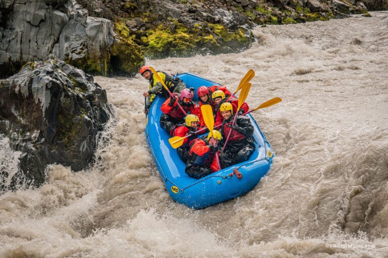 Whitewater Action (Austur)