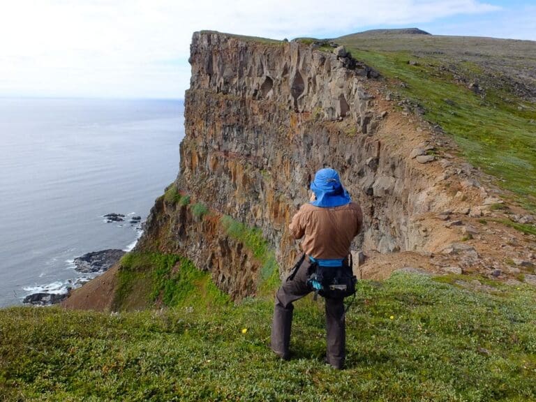 Acantilados verdes de Hornstrandir