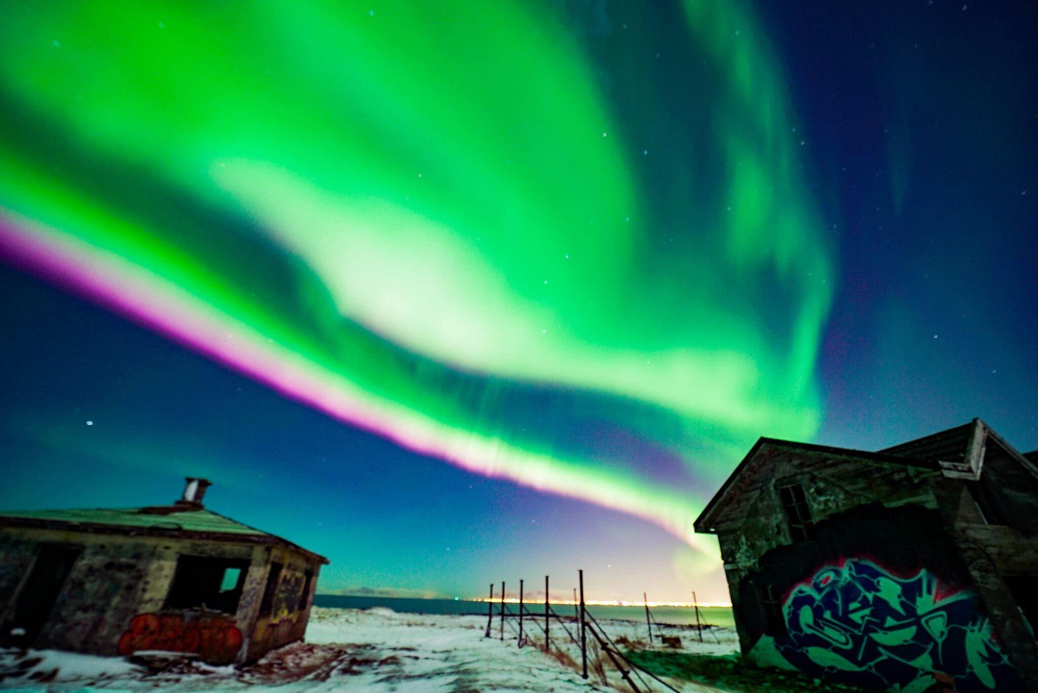 Northern Lights Hunt | Super 4×4 Tour With a Photographer