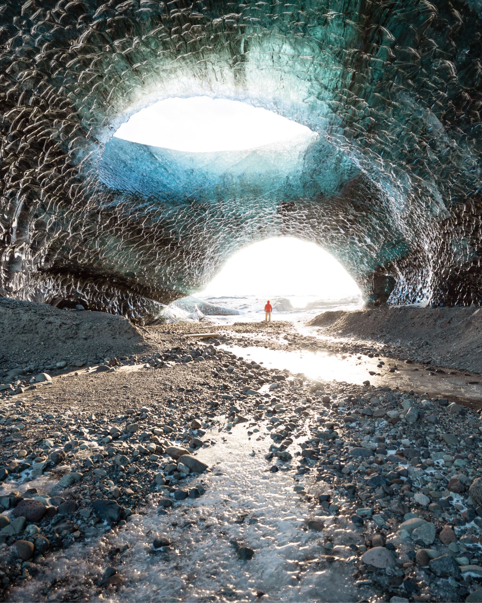 Treasure Iceland – Ice Cave Discovery