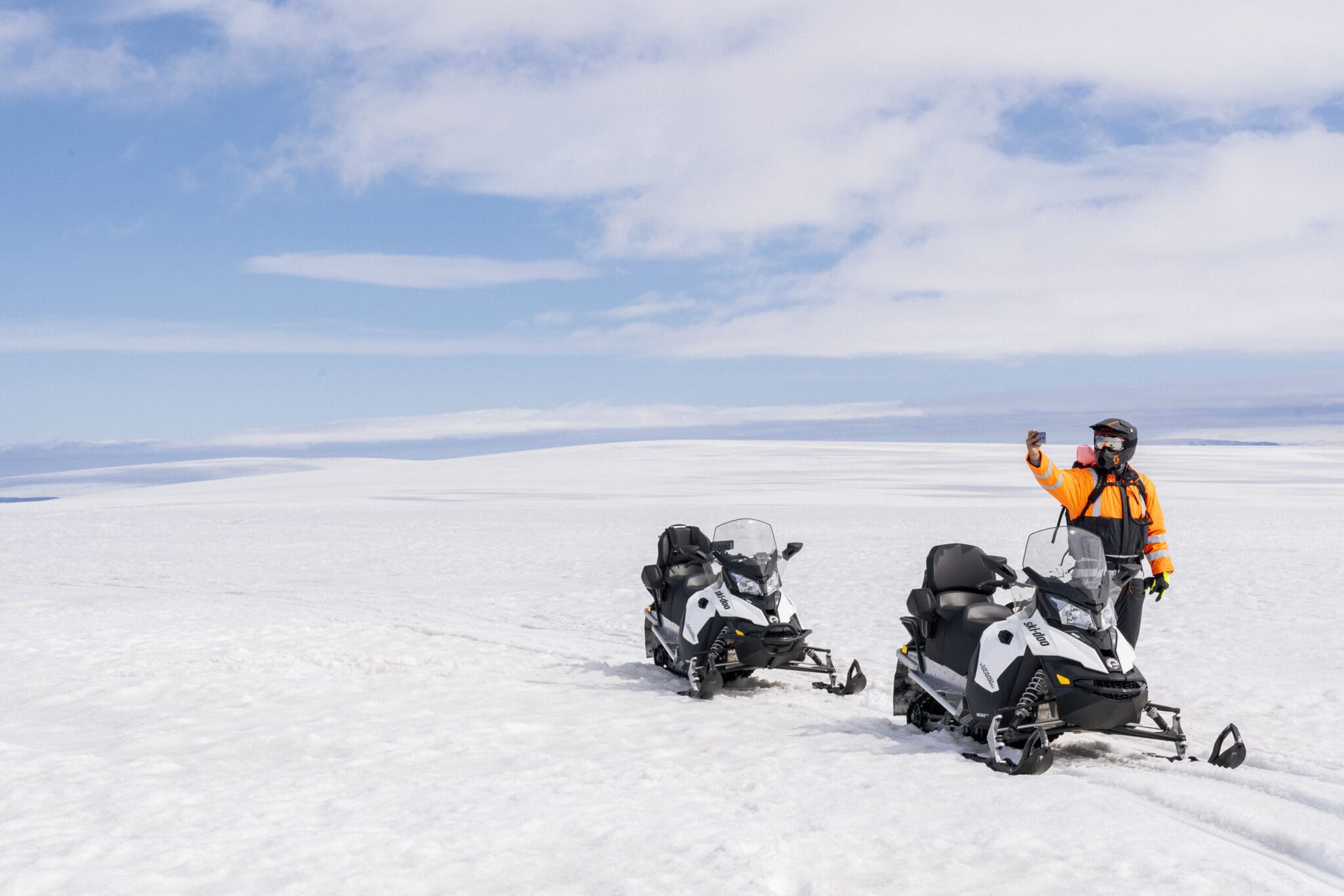 Into The Glacier – With Snowmobiling From Klaki Base Camp