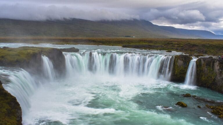 Cascata Goðafoss e giardini botanici Akureyri, escursione a terra