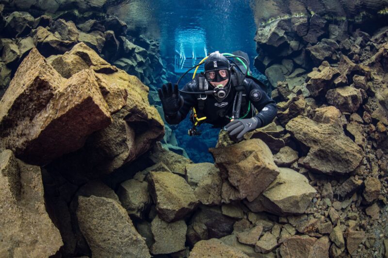 2 Day – PADI Dry Suit course and Silfra dive tour