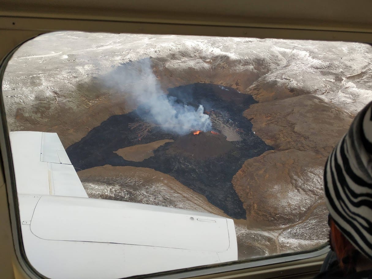 Volcano Airplane Tour from Reykjavík – Eruptions, Lava Fields & Blue Lagoon Views