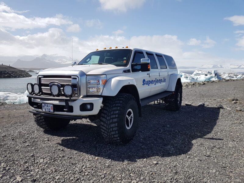 DT 411 Private Monster Truck Jökulsárlón Day Tour