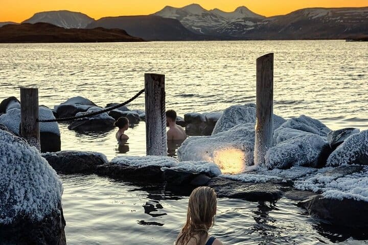 Private Golden Circle Tour and Hvammsvik Baths