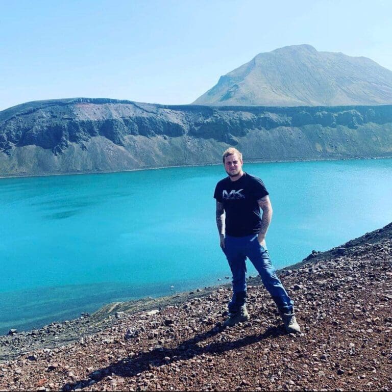 Super Jeep Tour til Landmannalaugar