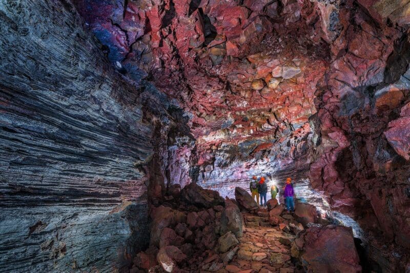 Tour standard del tunnel di lava