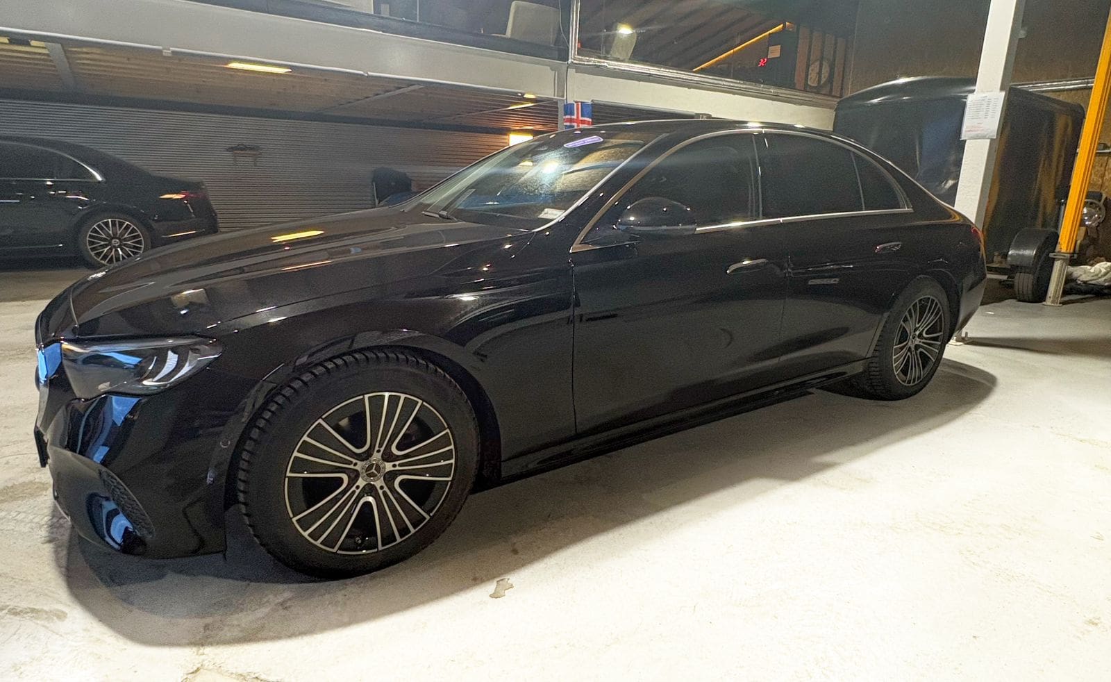 Private Transfer: Keflavik Airport → Reykjavík (Sedan 2 Pax)