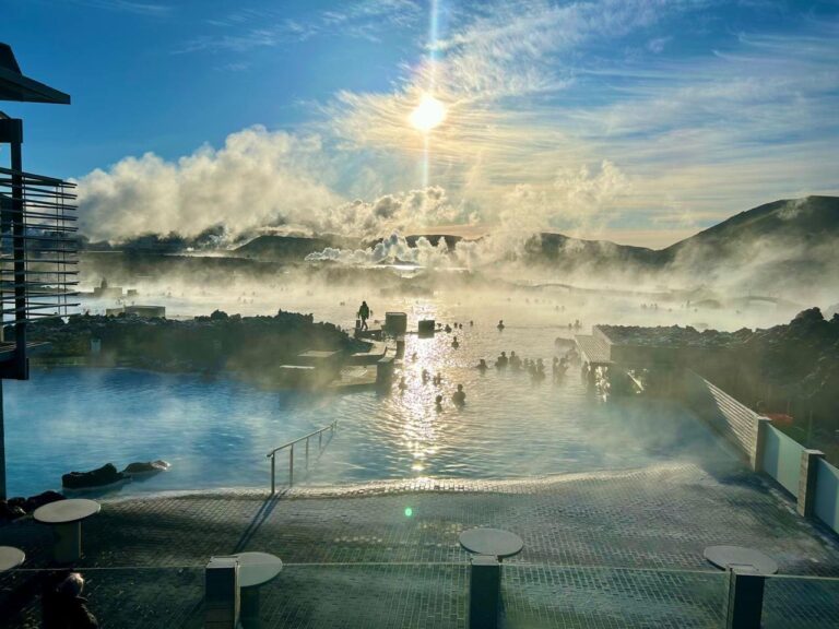 Transfert privé Blue Lagoon Retreat Spa avec 5 h wait sprinter 18 Pax