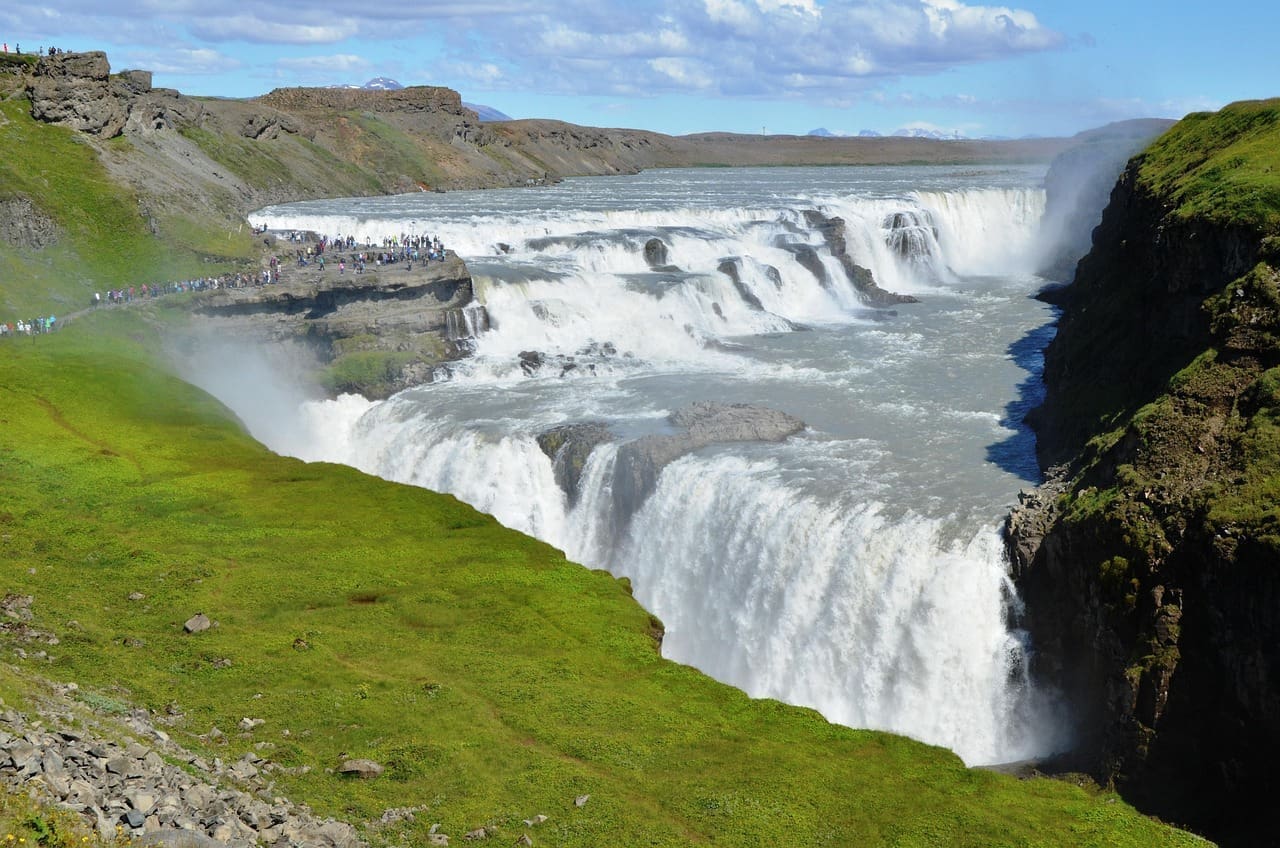 Golden Circle Tour & Laugarás Lagoon retreat