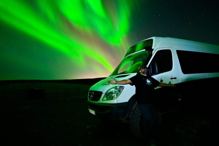 Tour privato 4×4 da Reykjavik & Hot Choco