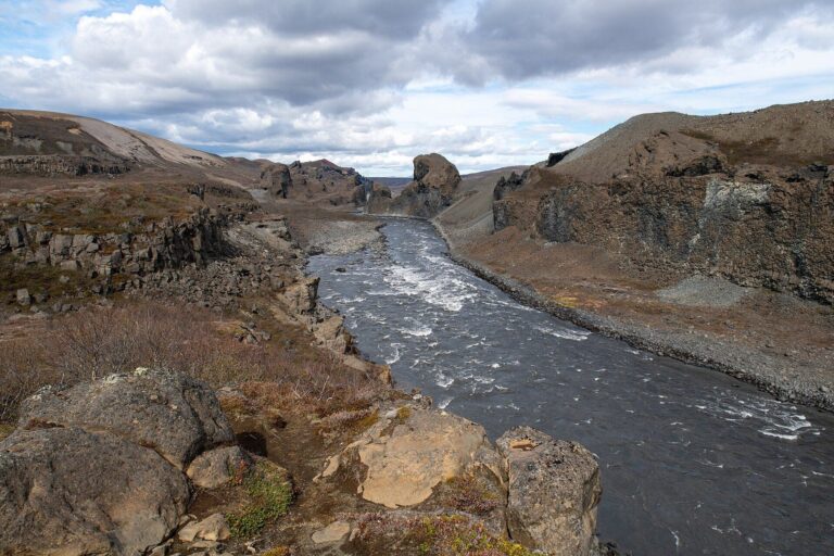 Hljóðaklettar