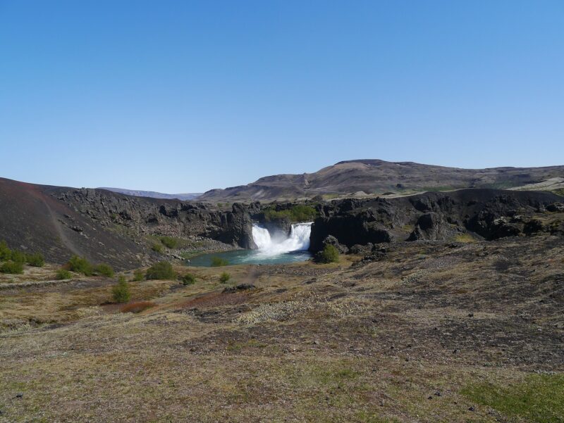 Hjálparfoss