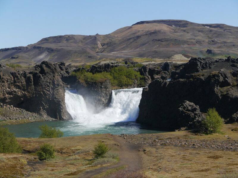 Hjálparfoss