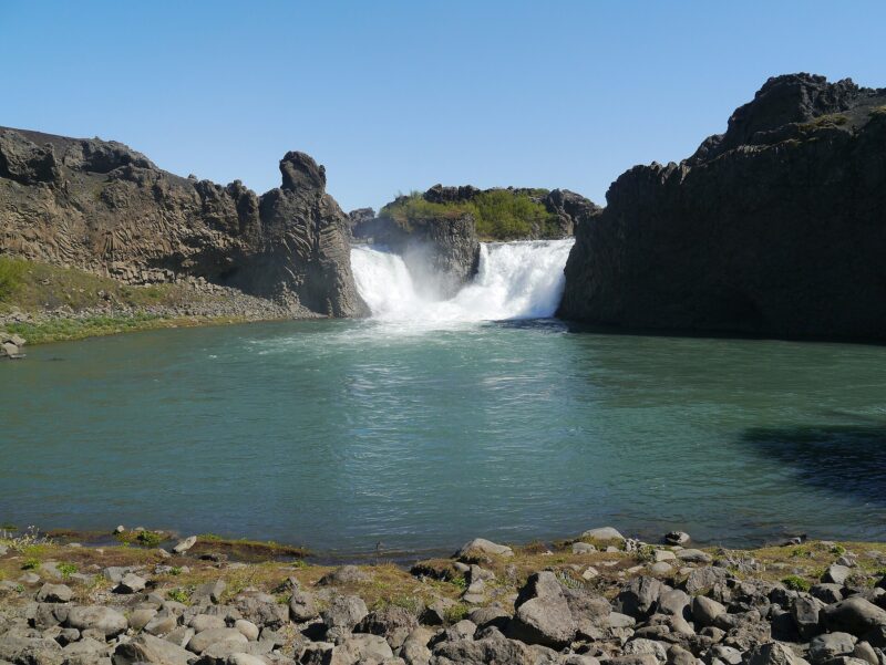 Hjálparfoss