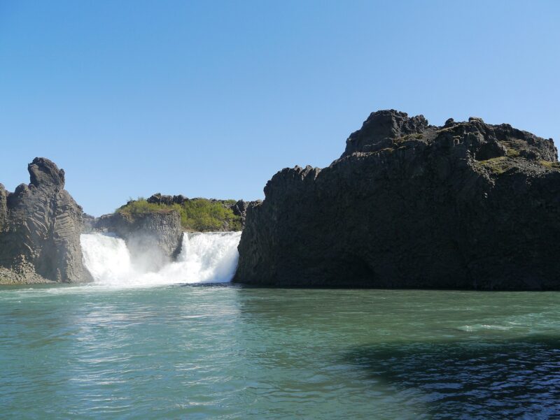 Hjálparfoss