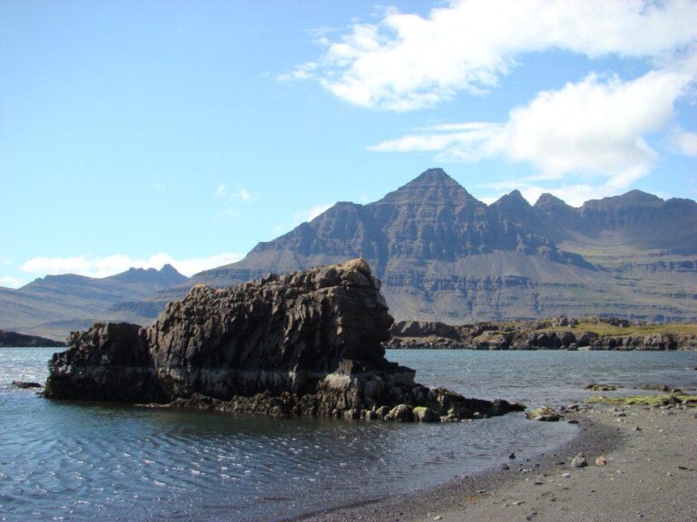 Búlandstindur