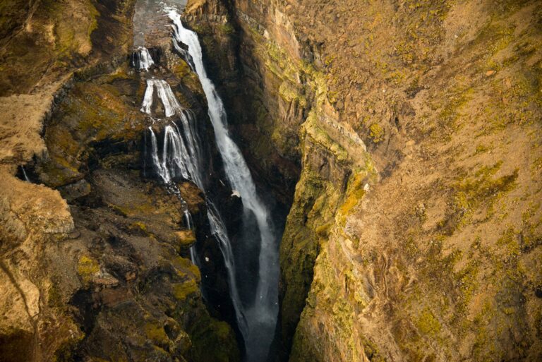 Waterfalls & Canyons — SHARED TOUR