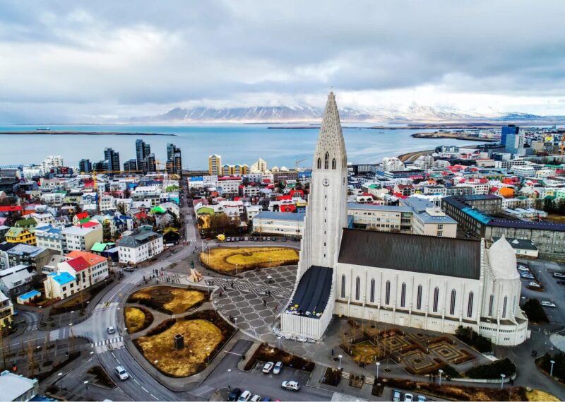 Reykjavík City Sightseeing Private Tour