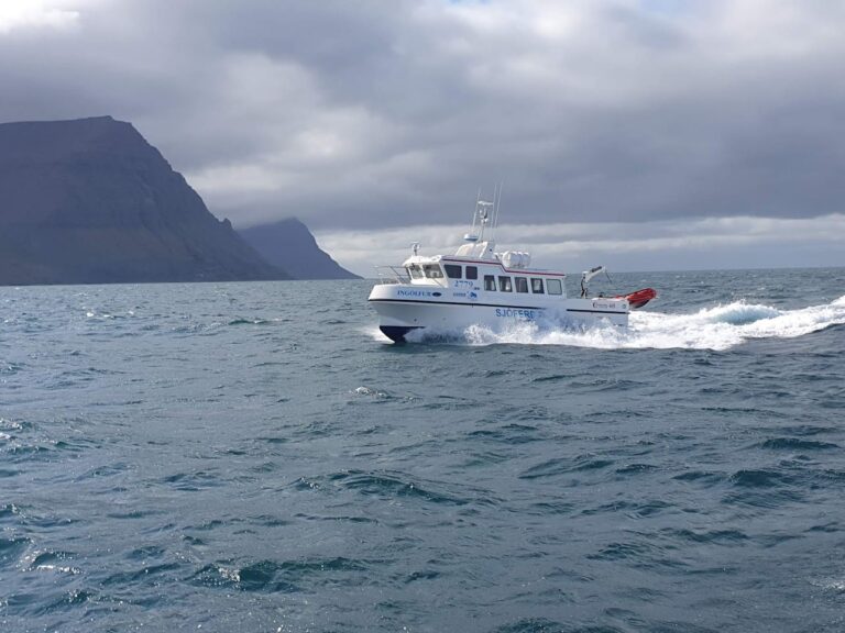 Veiðileysufjörður – Ísafjörður